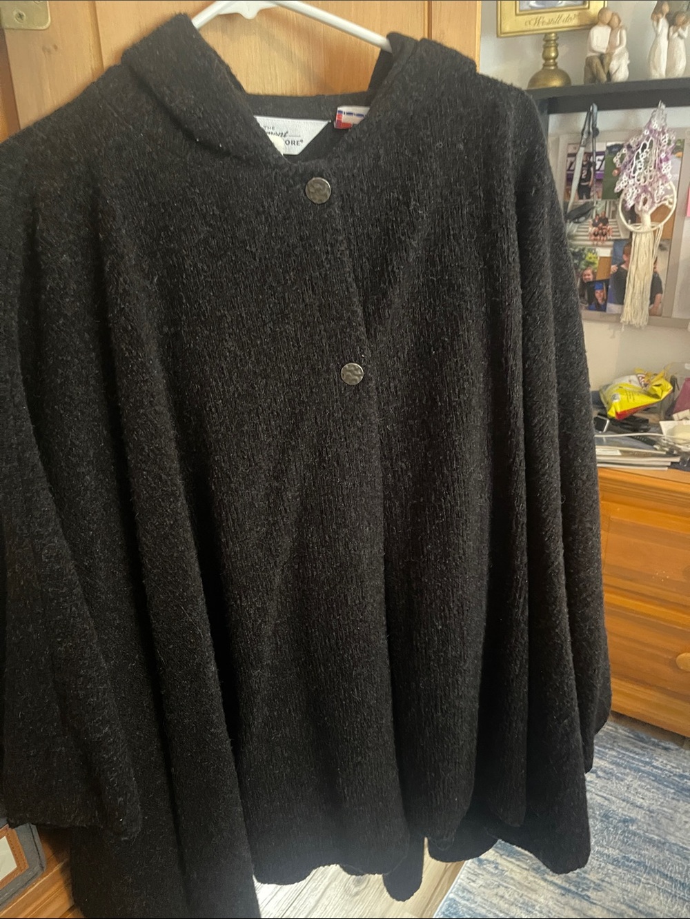 Vermont Country Store “ Made in the USA”Classic Black Hooded Women's Poncho